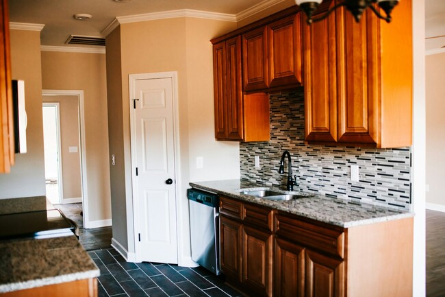 Building Photo - 109 Dickson Marks Rd