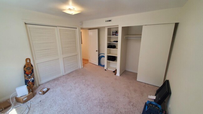 Building Photo - 1576 Plata Way