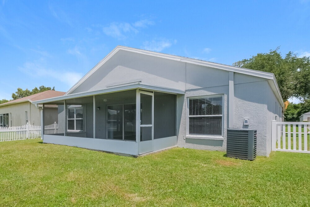 Building Photo - 927 Ridge Haven Dr