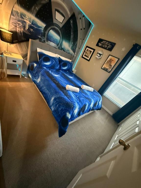 Building Photo - 334 Grosvenor Loop