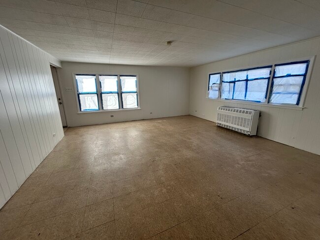 Building Photo - 1436 Forest Pl