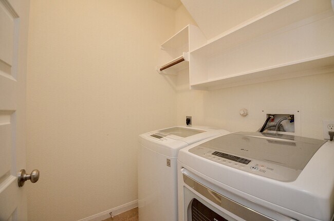 Building Photo - 4815 Addison Forest Trail