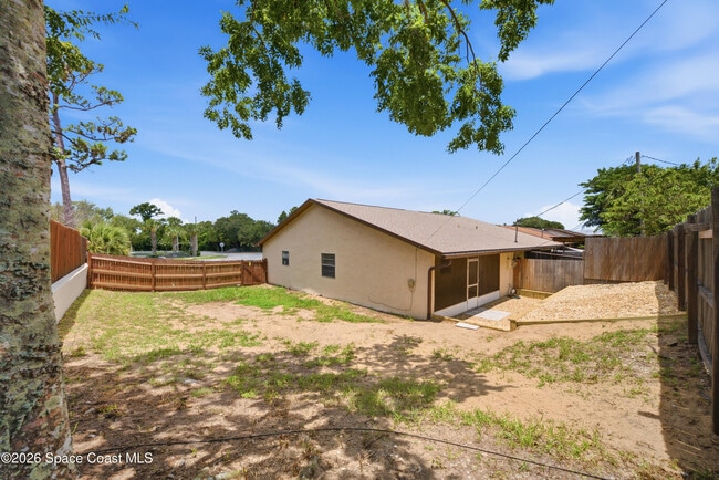 Building Photo - 4519 Barna Ave