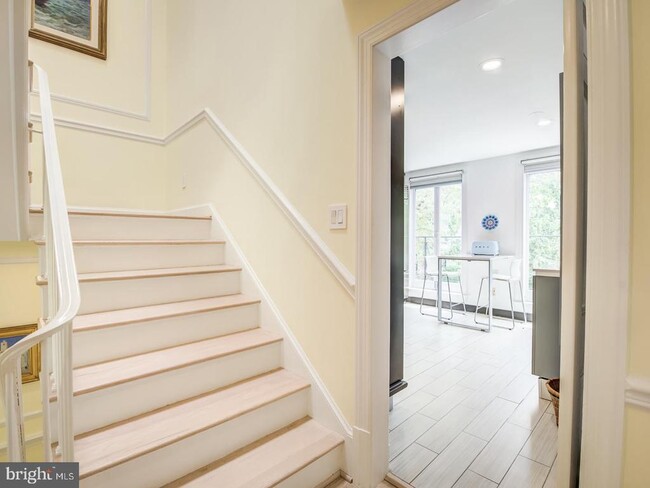 Building Photo - 3147 O St NW