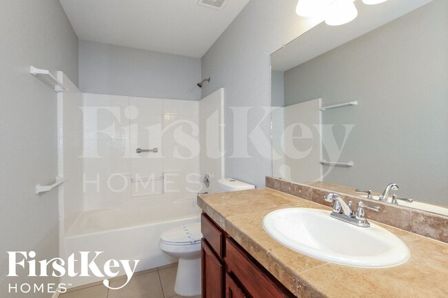 Building Photo - 14391 W Carlin Dr