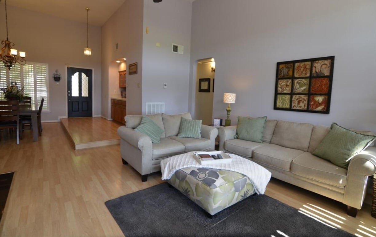 Building Photo - 2922 Double Lake Dr