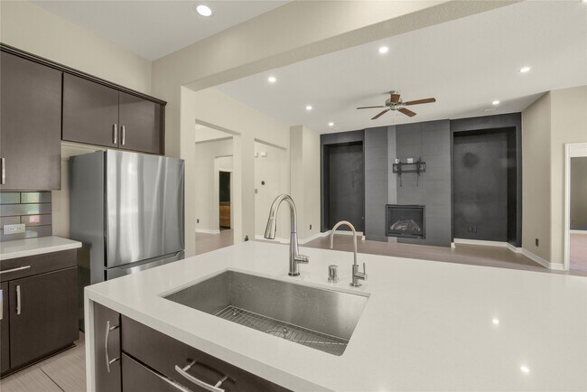 Building Photo - 10919 Walts Run Ln