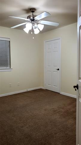 Building Photo - 3015 Tudor Ln