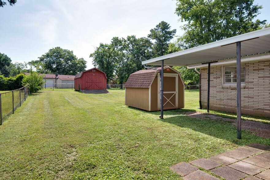 2 Storage Sheds - 3234 Moorewood Dr