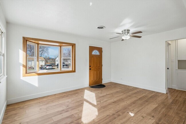 Building Photo - Remodeled house