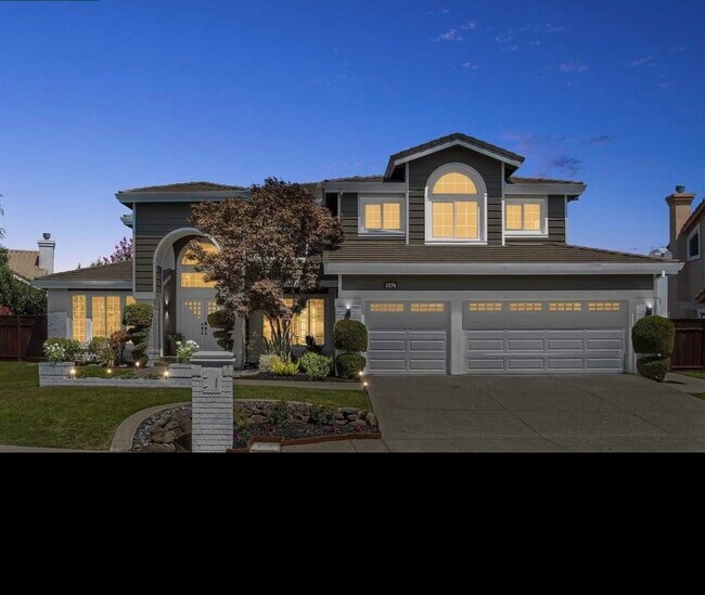 Building Photo - 1274 Sunrise Ridge Dr