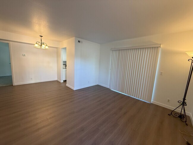 Building Photo - 1228 Ridge Meadow Ln