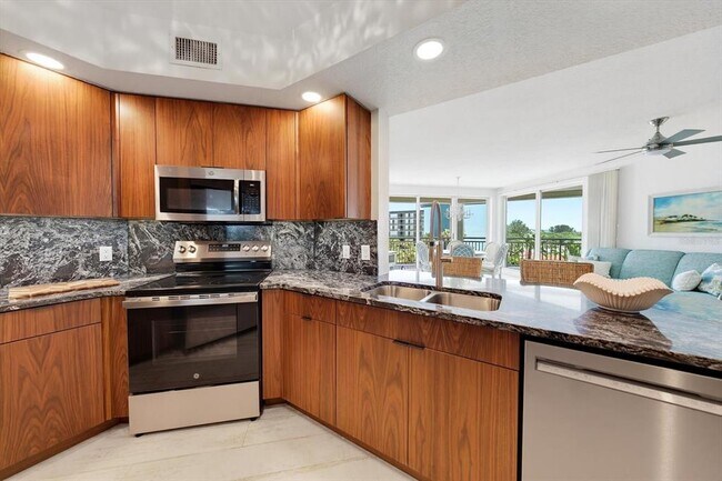 Building Photo - 1170 Gulf Blvd