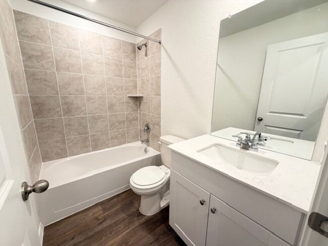 Building Photo - First Time Rental - Move In Ready 4 bedrooms - 2 year lease option