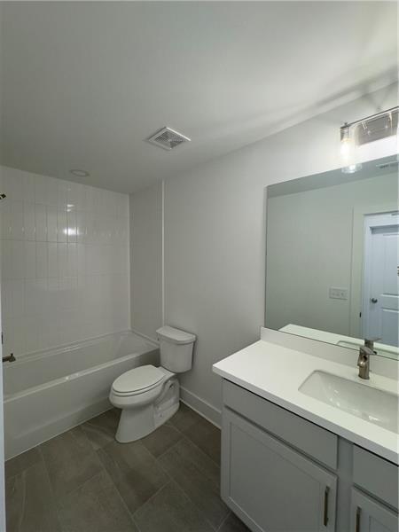 Building Photo - 1255 Westshore Dr