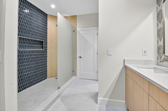 Building Photo - 2201 NW 53rd St