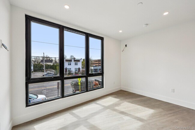 Building Photo - 325 Manville Rd