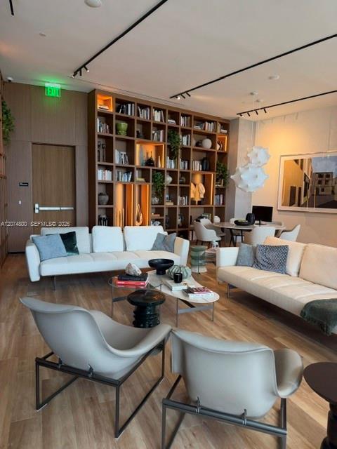 Building Photo - 1400 Biscayne Blvd