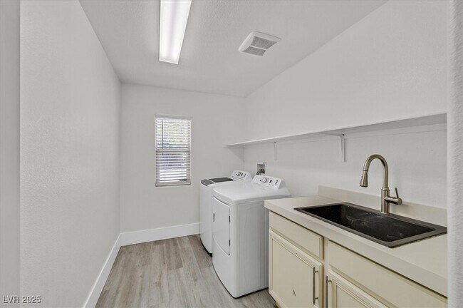 Building Photo - 5589 Beckett Hill Ct