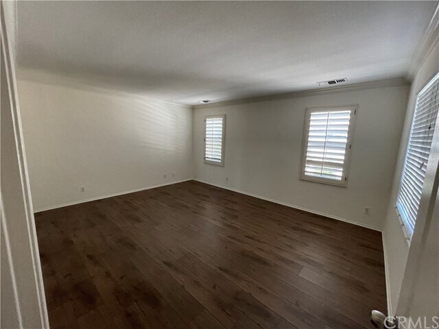 Building Photo - 1757 E Flora St