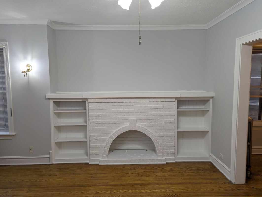 Building Photo - 5650 N Spaulding Ave