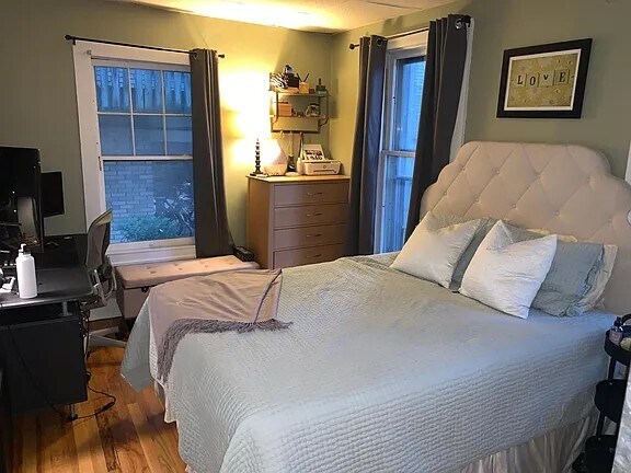 Building Photo - 519 Lawrence St