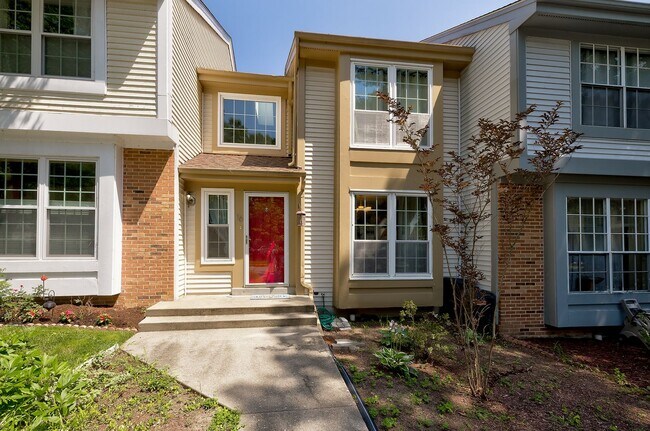 Building Photo - 16 Casino Ct
