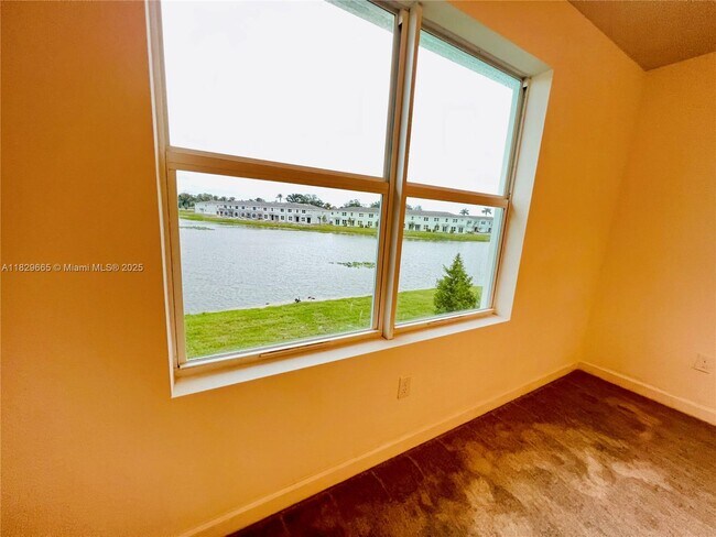 Building Photo - 6935 Harbours Edge Ave