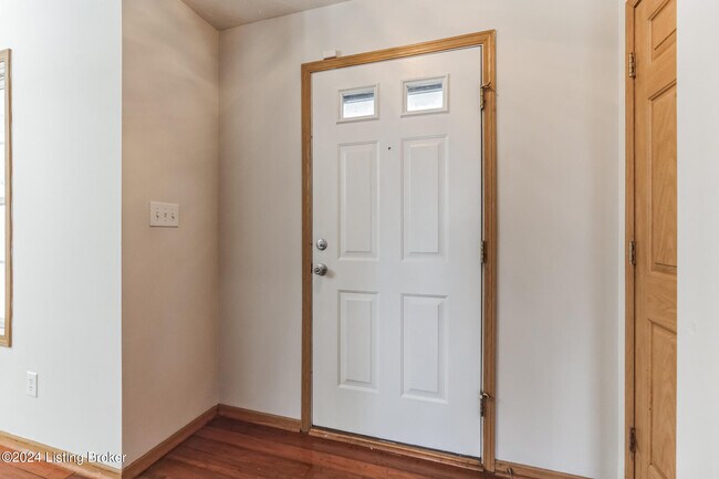 Building Photo - 10102 Winding River Way