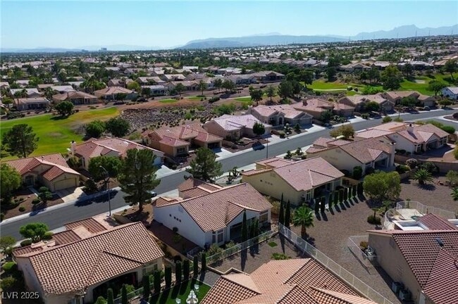 Building Photo - 10520 Shoalhaven Dr