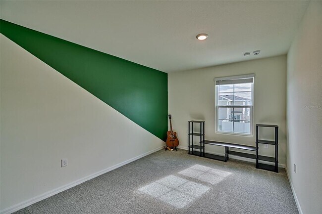 Building Photo - 1100 NW 248th Wy