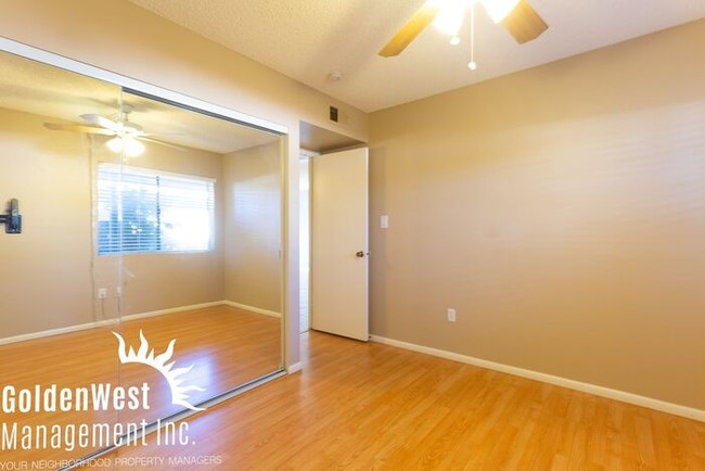 Building Photo - Spacious 2Bdm 2Ba Condo at LakeBrook Villas