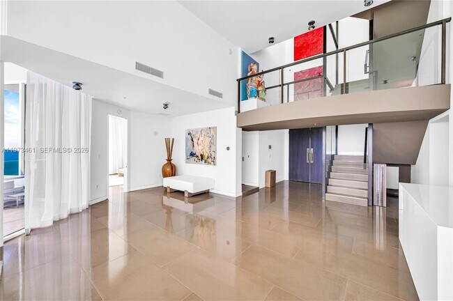 Building Photo - 18101 Collins Ave