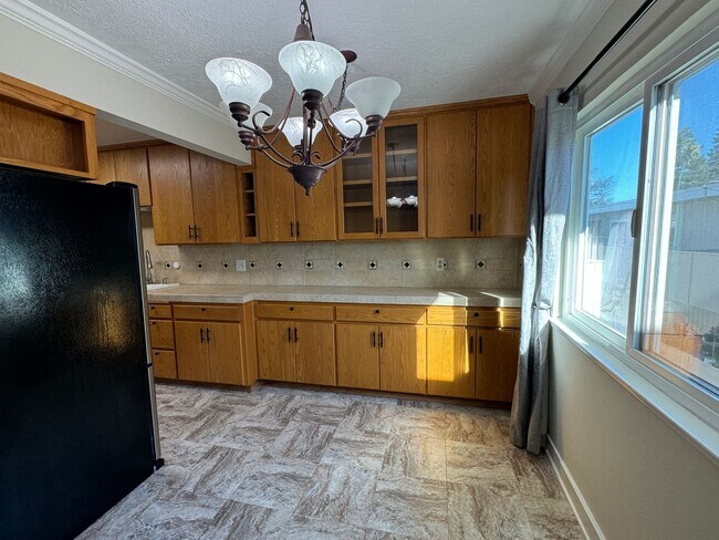 Building Photo - 3bd/2ba Condo - Pets welcome!  Coming Soon!