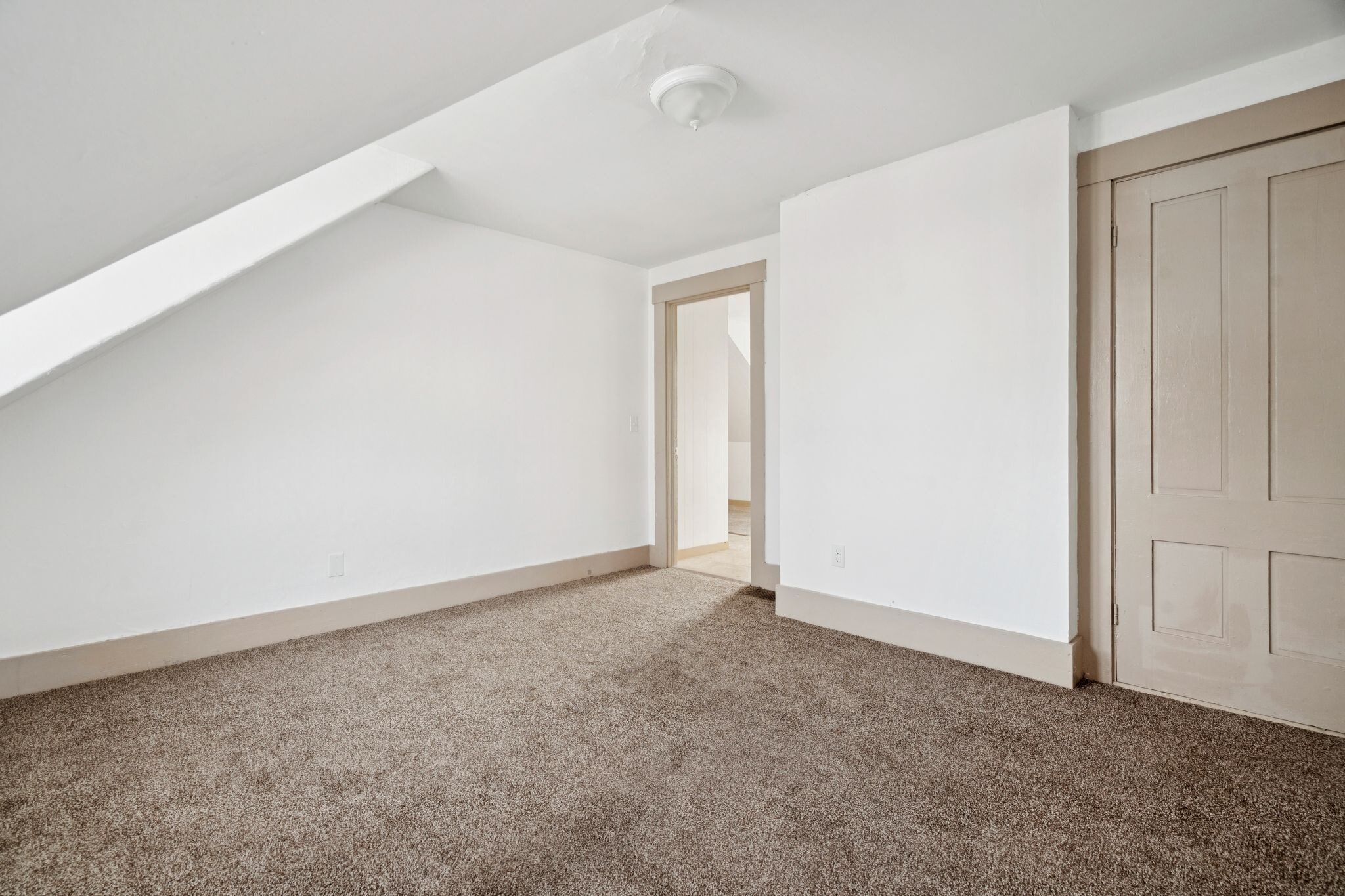 Building Photo - 67 Winter St