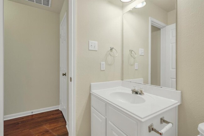 Building Photo - 3530 Paintedfern Pl