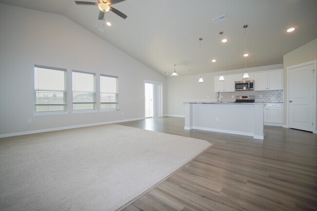 Building Photo - 3154 N Greengate Wy