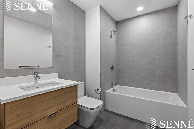 Building Photo - 87 Elmwood St