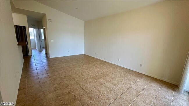 Building Photo - 4299 Bellasol Cir