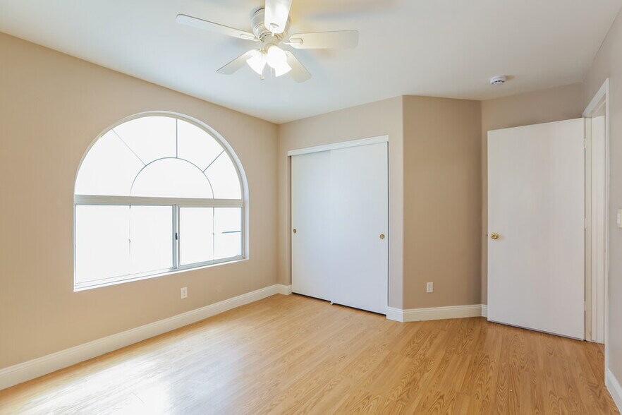 Building Photo - 9099 Lava Bluff Ct