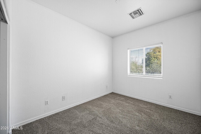 Building Photo - 4608 W Maryland Ave