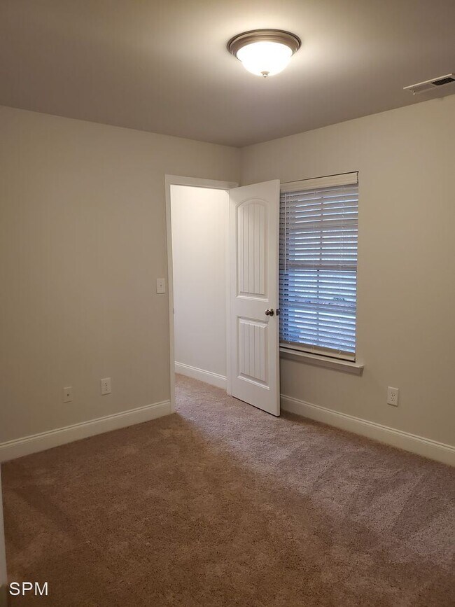 Building Photo - 3 br, 2 bath House - 153 Brooklawn Drive