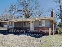 Building Photo - 929 49th St