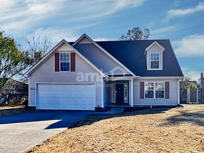 Building Photo - 803 Buckhaven Dr