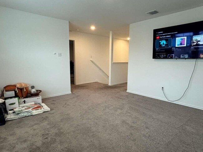 Building Photo - 1512 Hope Rnch Rd