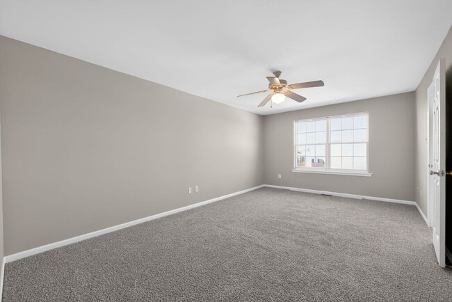 Building Photo - Gorgeous Recently Renovated 3 BR, 2.5 Bath Conshohocken Townhome!