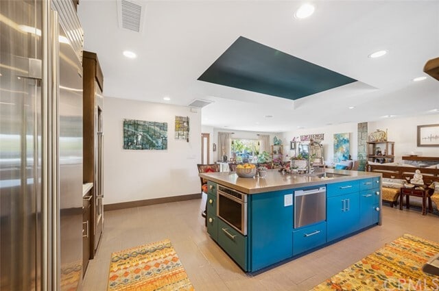 Building Photo - 16341 Hollywood Ln