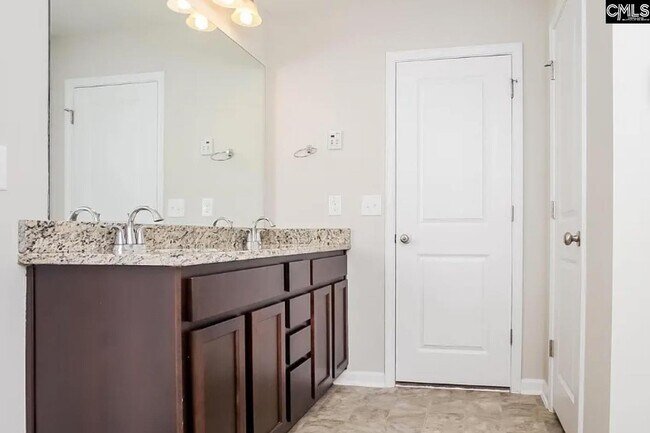 Building Photo - 313 Nehemiah Rd