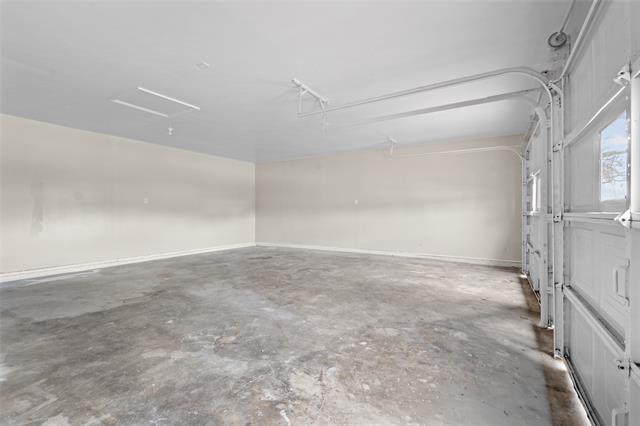 Building Photo - 101 E Williams St