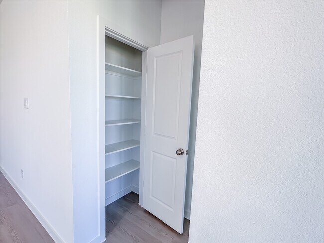 Building Photo - 28606 Bluebonnet Grotto Dr